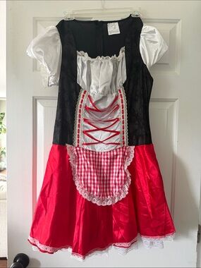 Women’s Little Red Riding Hood Costume